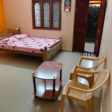 Sri Annai Home Stay I Tiruvannāmalai Exterior photo